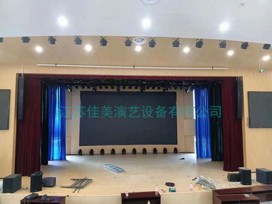 杭州湖畔中学舞台机械试运行